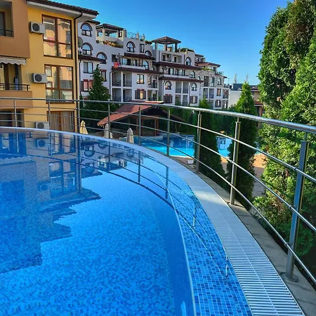 Apartment Paradise Dreams